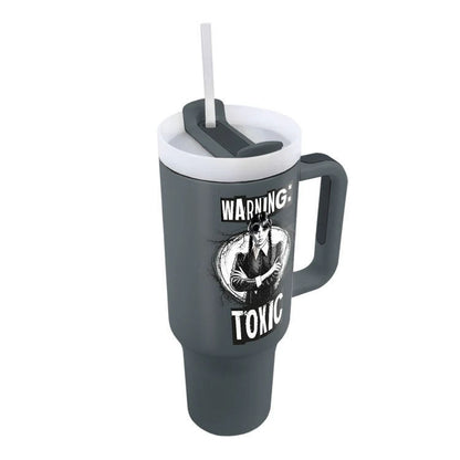 Vaso termo gris de Wednesday con asa, tapa blanca y pajita - 2