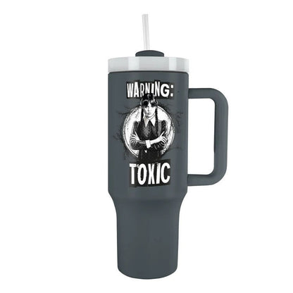 Vaso termo gris de Wednesday con asa, tapa blanca y pajita