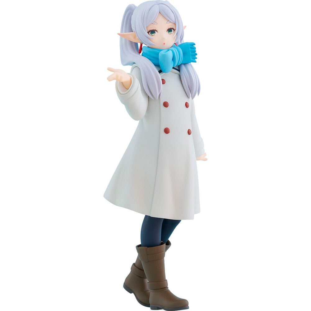 Figura POP UP PARADE de Frieren con abrigo blanco y bufanda azul