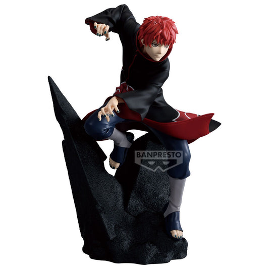 Figura de Sasori de Naruto Shippuden en pose dinámica sobre una base negra - 2