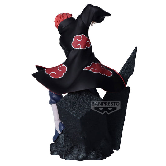 Figura de Sasori de Naruto Shippuden en pose dinámica sobre una base negra - 4