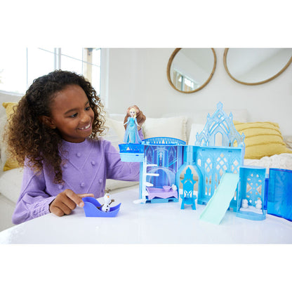 Castillo de hielo de Elsa Frozen Disney abierto con muñeca y figura de Olaf - 3