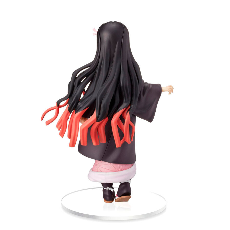 Figura SPM de Nezuko Kamado de Demon Slayer con kimono rosa y base blanca - 3