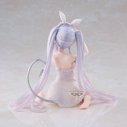 Figura Banpresto Rurudo Sleepy Bunny sentada con orejas de conejo y cabello lavanda - 5