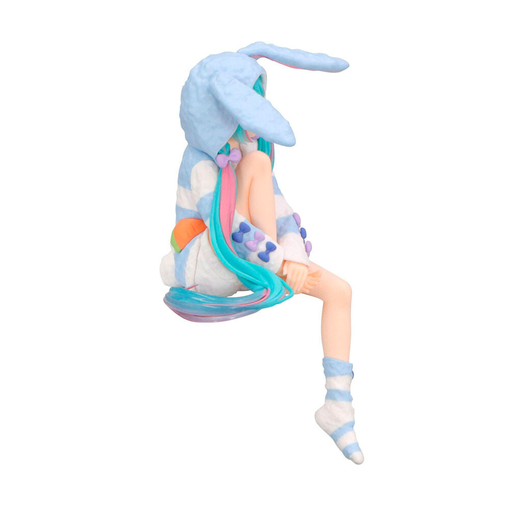 Figura Hatsune Miku sentada con pijama y capucha de conejo - 4