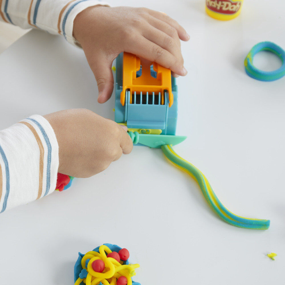 Fábrica de Diversión Play-Doh con moldes y plastilina - 13