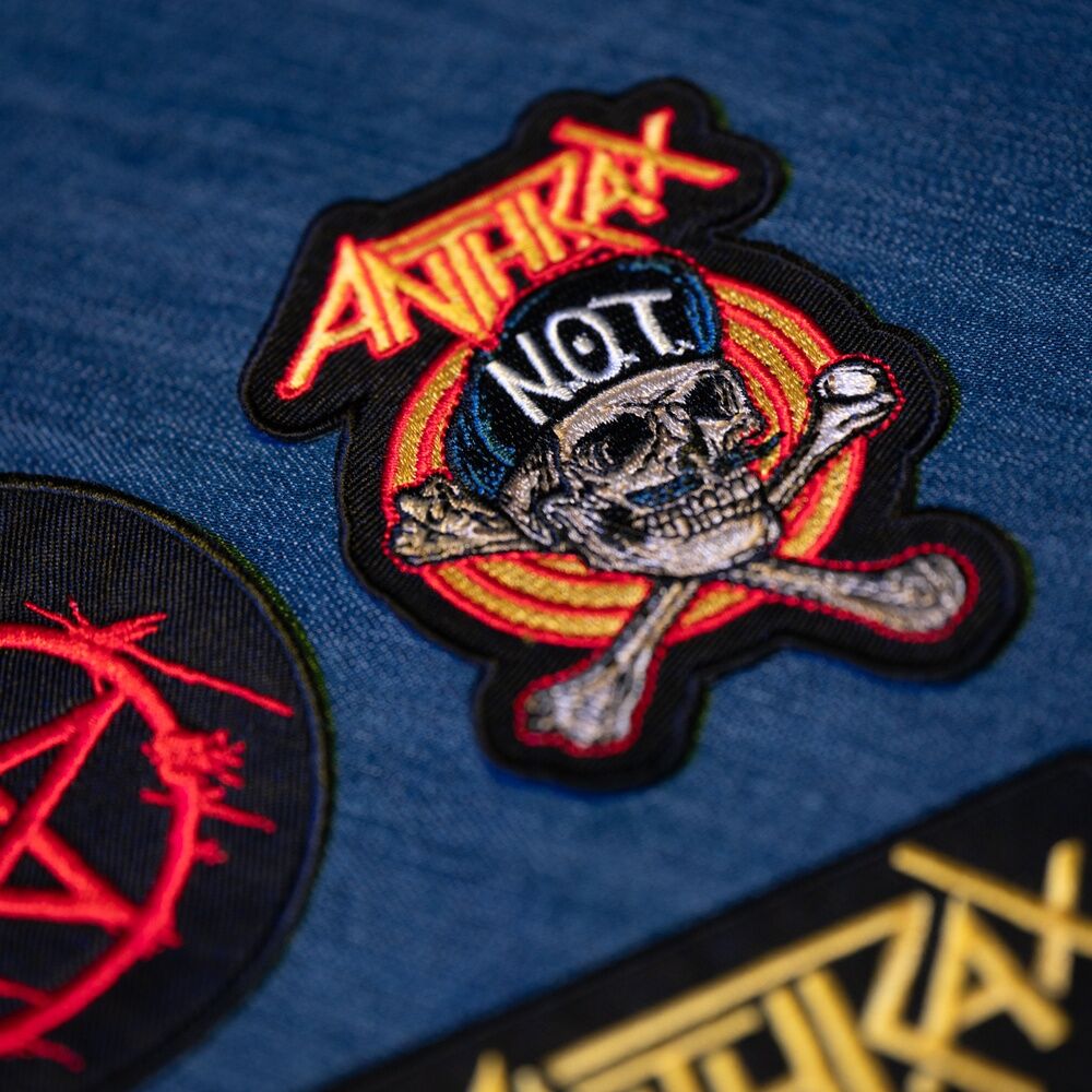 Set de tres parches Anthrax con logotipo, símbolo y calavera - 5