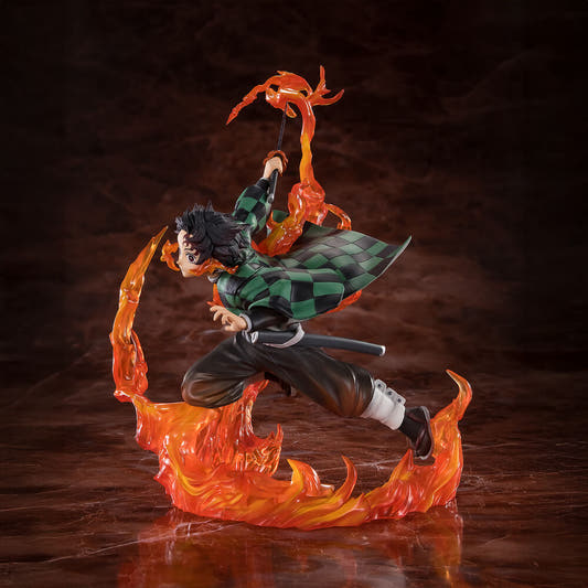 Figura de Tanjiro Kamado con efectos de fuego de Demon Slayer - 3