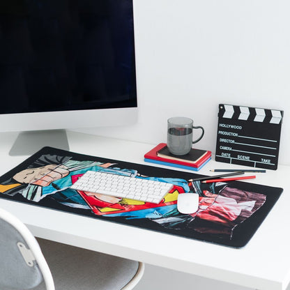 Alfombrilla gaming de Superman DC Comics con emblema central - 6