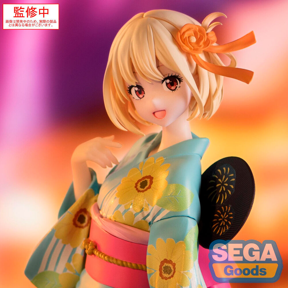 Figura de Chisato Nishikigi con yukata turquesa floral y base transparente - 4