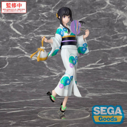 Figura Luminasta de Takina Inoue con yukata floral y abanico sobre base transparente