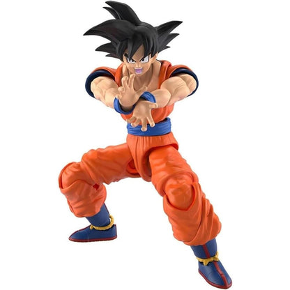 Figura articulada de Son Goku de Dragon Ball Z en pose de combate