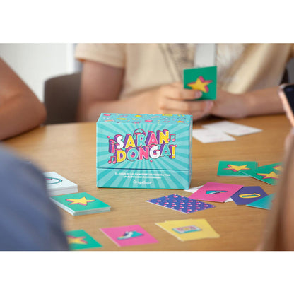 Caja del juego de cartas musical ¡Sarandonga! en español - 2