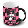 Taza de cerámica Kuromi rosa y negra con diseño de cuadros