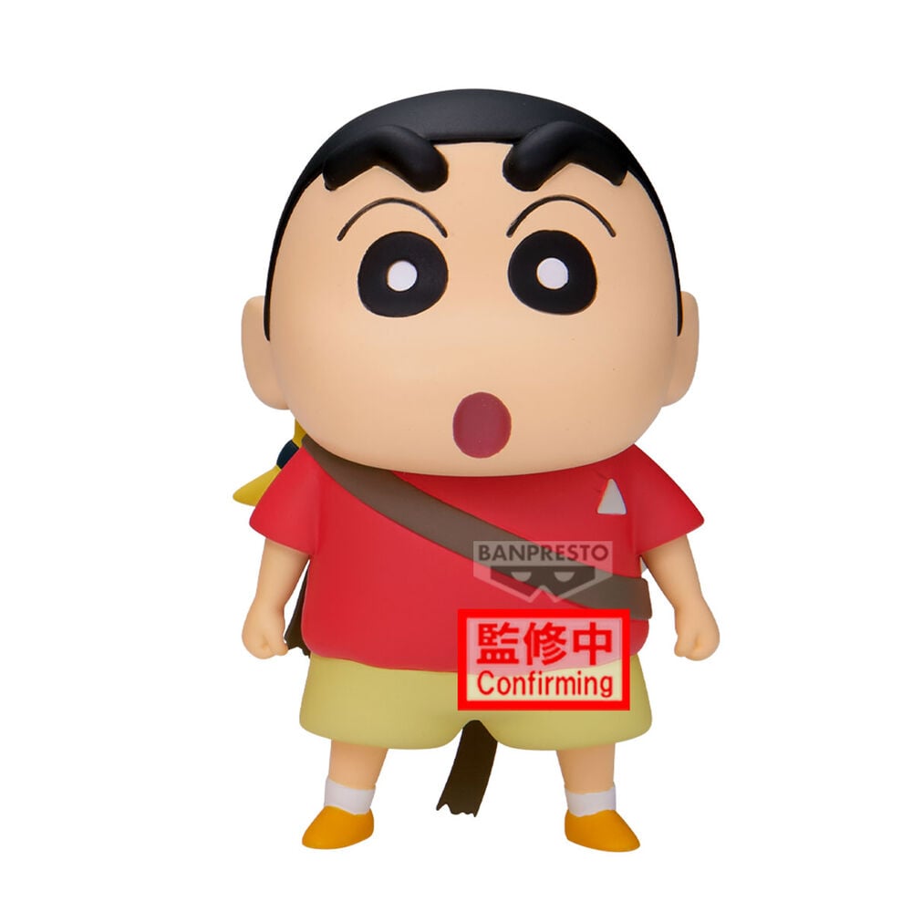 Figura Banpresto de Shinnosuke Nohara con camiseta roja y pantalón amarillo