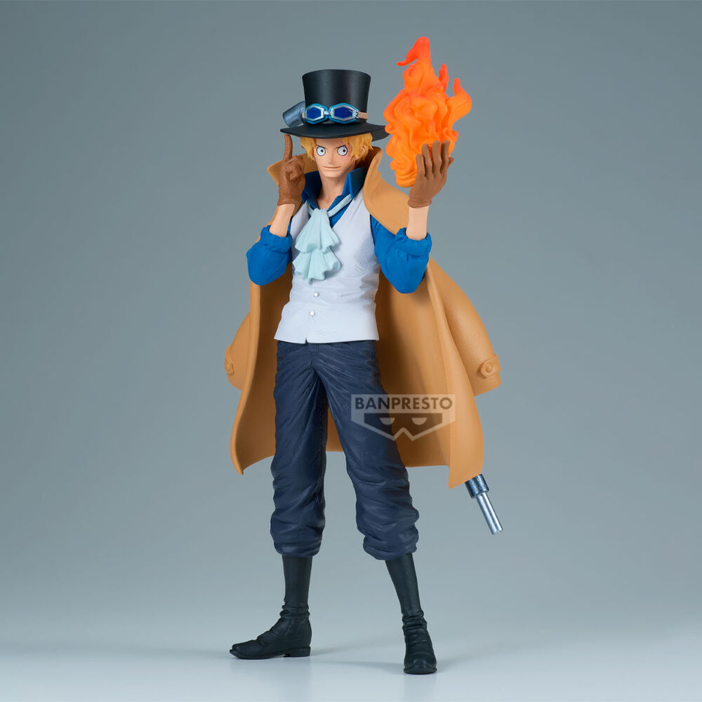 Figura de Sabo de One Piece con sombrero, capa y llama naranja - 2