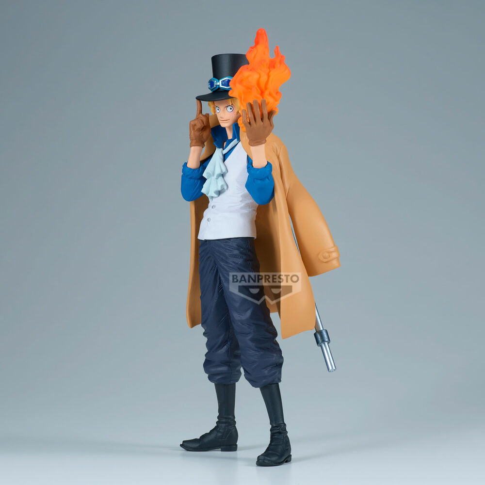 Figura de Sabo de One Piece con sombrero, capa y llama naranja - 4