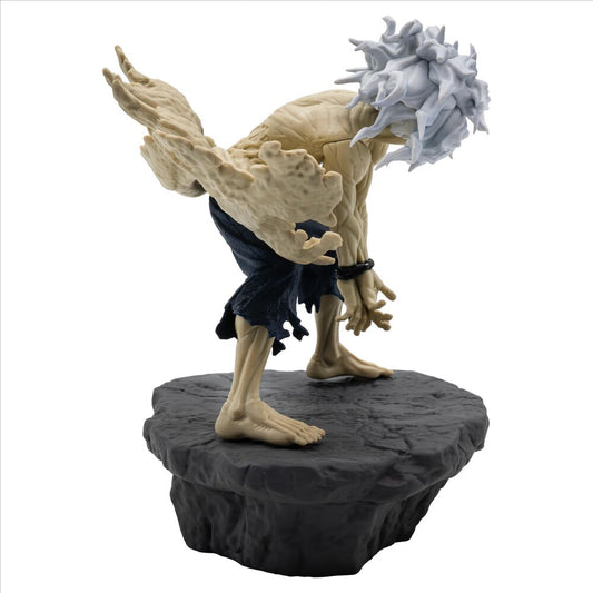 Figura de Tomura Shigaraki de My Hero Academia en pose de combate sobre una base rocosa - 4