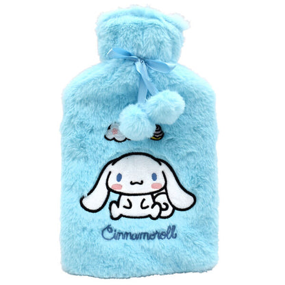 Bolsa de agua caliente de peluche azul con diseño de Cinnamoroll