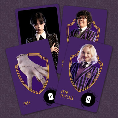 Caja del juego de cartas Miércoles: Criaturas y Excluidos - 3