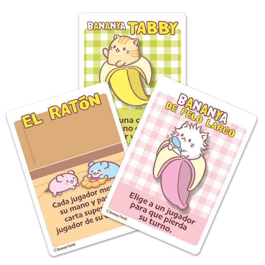 Caja del juego de cartas Bananya con un gato dentro de un plátano - 3