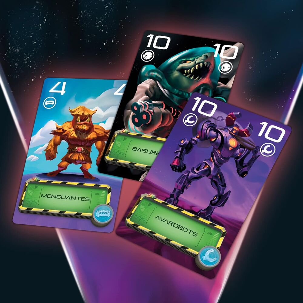 Caja del juego de cartas Blast de SD GAMES con ambientación espacial - 2