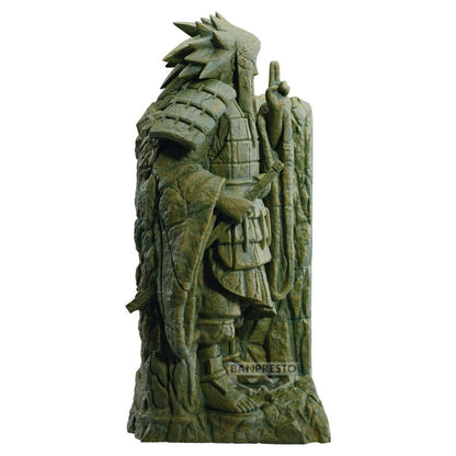 Figura de Madara Uchiha de Naruto con escenografía rocosa - 2