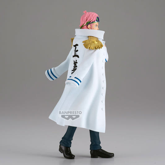 Figura de Koby de One Piece con abrigo blanco y gafas verdes - 3