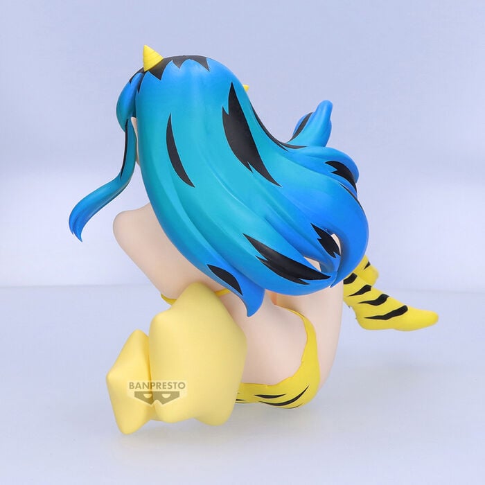 Figura de Lum de Urusei Yatsura en pose relajada - 4