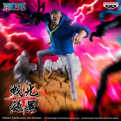Figura de Monkey D. Garp de One Piece Banpresto en pose de acción - 4