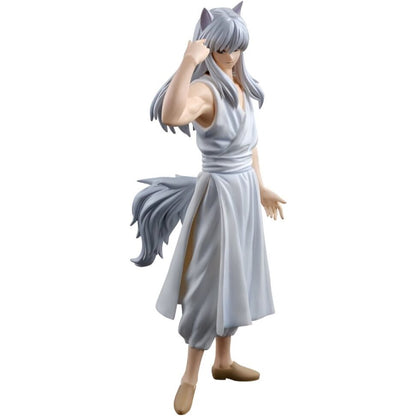 Figura de Youko Kurama de Yu Yu Hakusho con cabello claro, orejas y colas de zorro