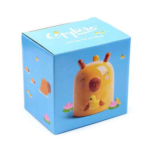 Taza 3D amarilla de cerámica con diseño de capibara - 4