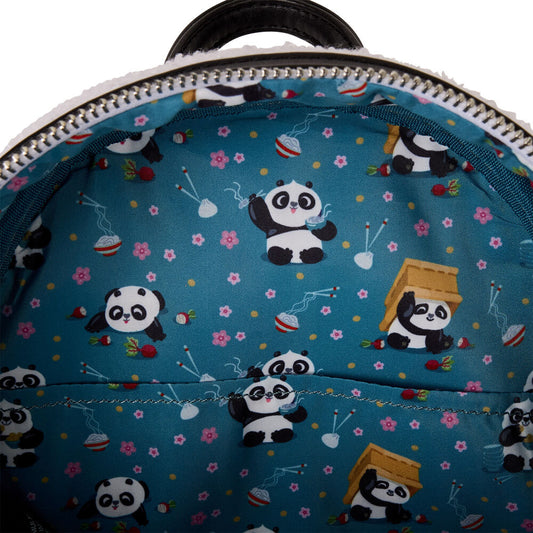 Mochila de peluche Kung Fu Panda Loungefly blanca y negra - 3