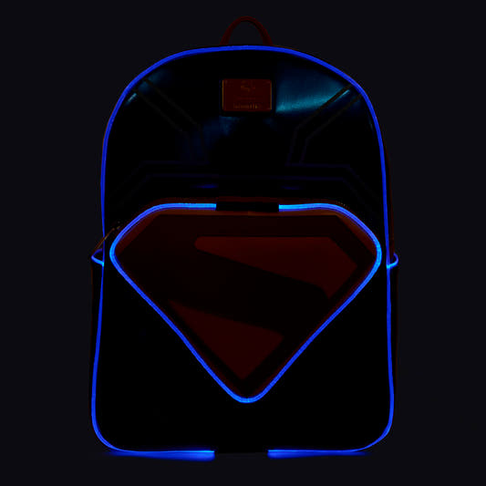 Mochila azul metalizada de Superman DC Comics Loungefly con emblema frontal - 5