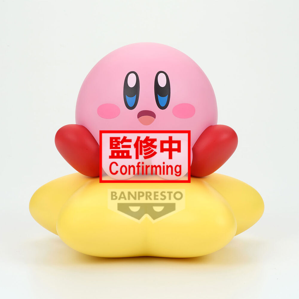 Figura Kirby Sofvimates rosa de Banpresto sobre apoyo amarillo - 2
