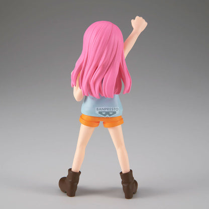 Figura de Jewelry Bonney de One Piece con cabello rosa y puño levantado - 4