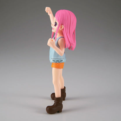 Figura de Jewelry Bonney de One Piece con cabello rosa y puño levantado - 5