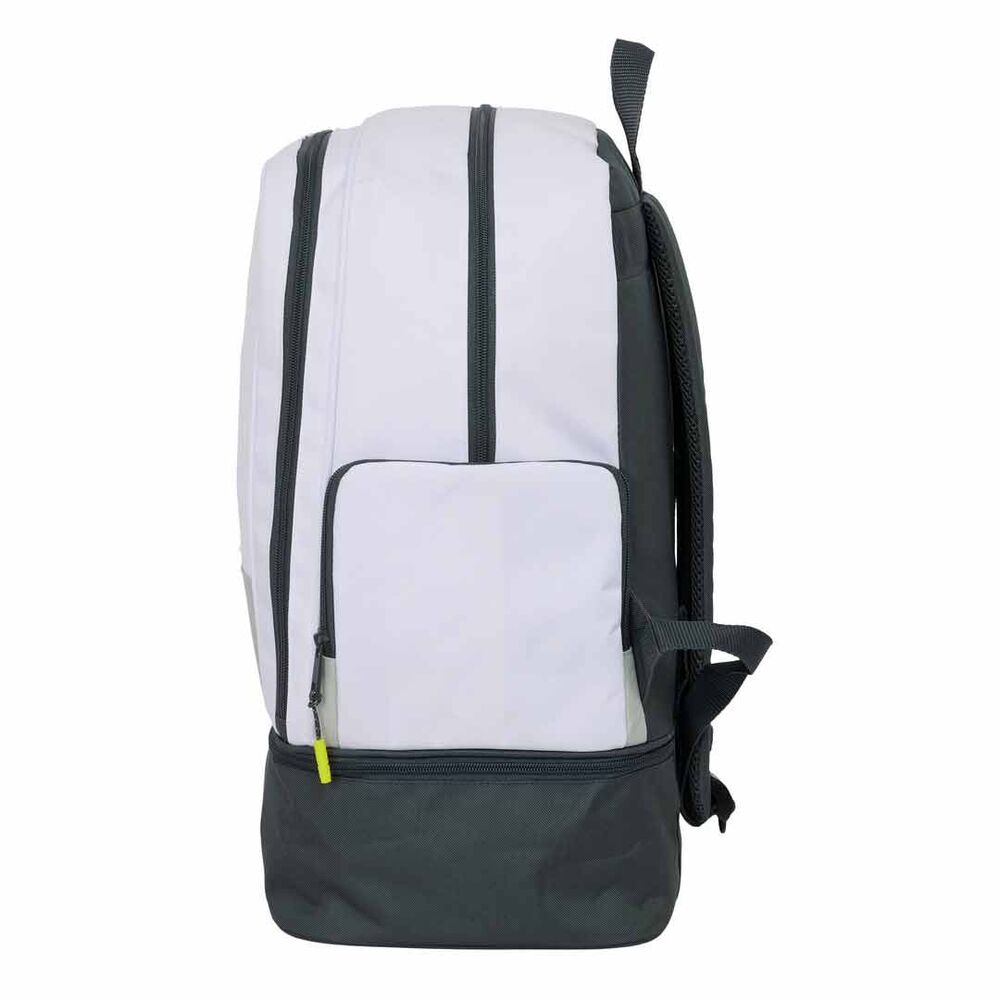 Mochila Real Madrid 25/26 SAFTA blanca y negra con compartimento inferior - 4