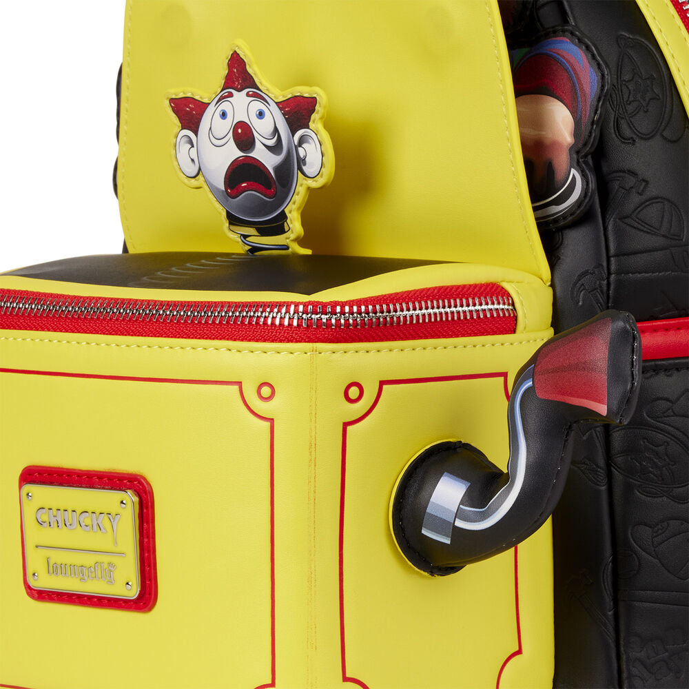 Mochila Loungefly de Chucky con bolsillo frontal amarillo - 7