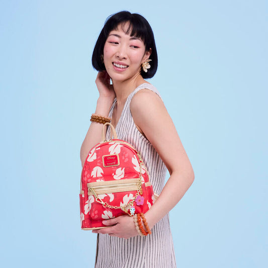 Mochila roja Disney Stitch Loungefly con cadena y charms - 5
