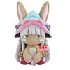 Figura Fluffy Puffy de Nanachi de Made in Abyss sentada