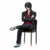 Figura de Shinsuke Takasugi de Gintama sentado en una silla