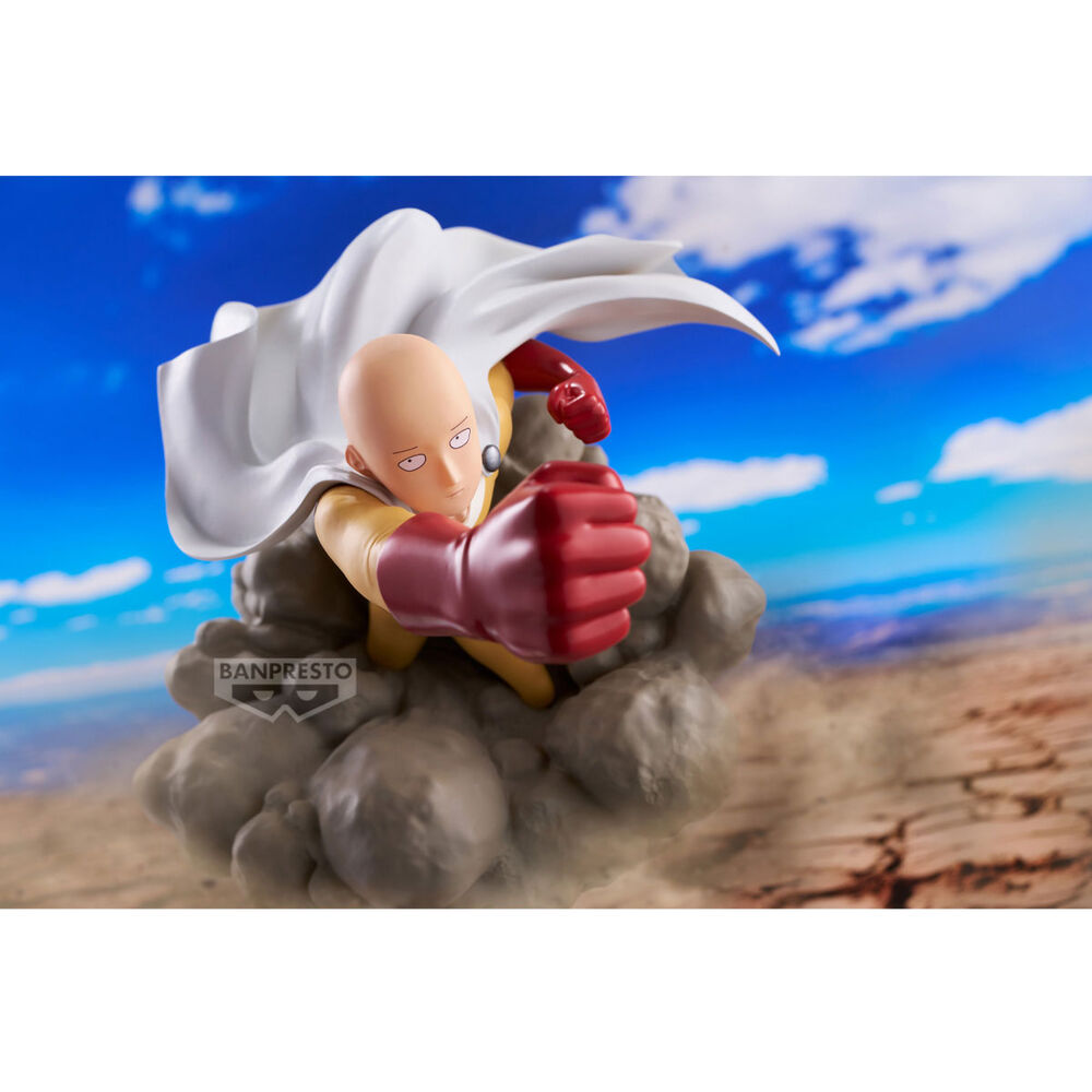 Figura de Saitama de One Punch Man con puño extendido sobre una base de rocas - 3