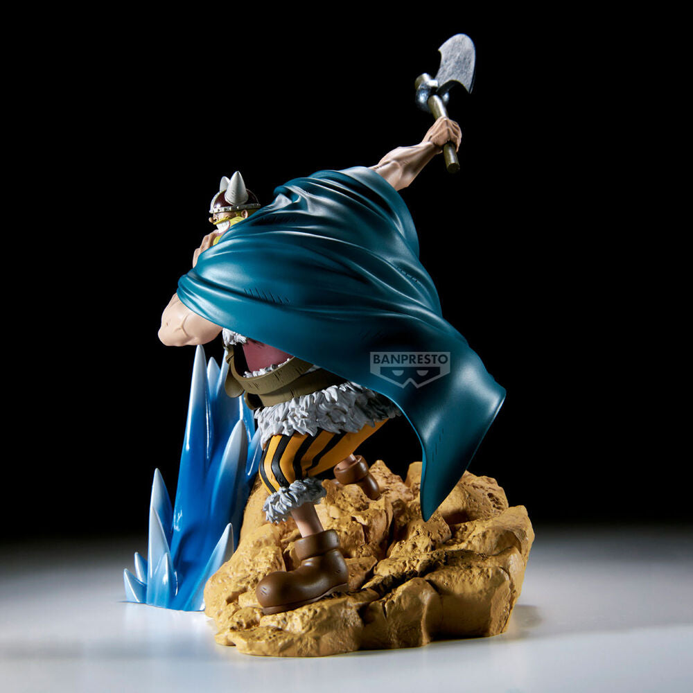 Figura de Brogy de One Piece con hacha sobre una base rocosa - 4