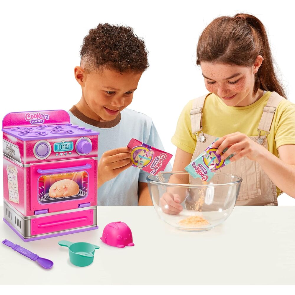 Horno Cookeez Makery rosa con peluche interactivo de conejito y accesorios - 8