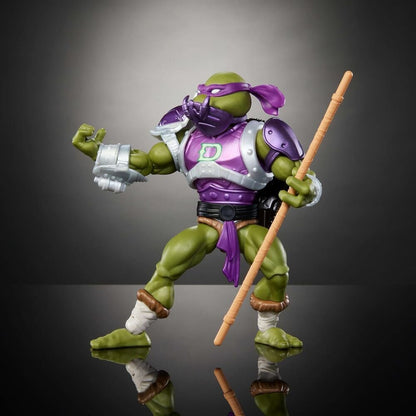 Figura articulada de Donatello Turtles of Grayskull con vara y armadura