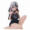Figura de Sakamata Chloe Hololive sentada con vestido negro