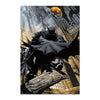 Póster vertical de Batman sobre una gárgola con arquitectura urbana de fondo
