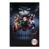 Póster vertical de Demon Slayer: Kimetsu no Yaiba con varios personajes