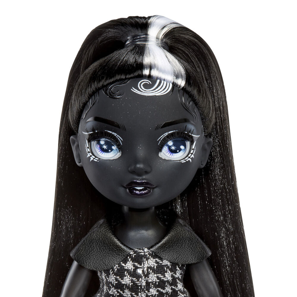 Muñeca Shanelle Shadow High de MGA con cabello negro y mecha blanca - 5
